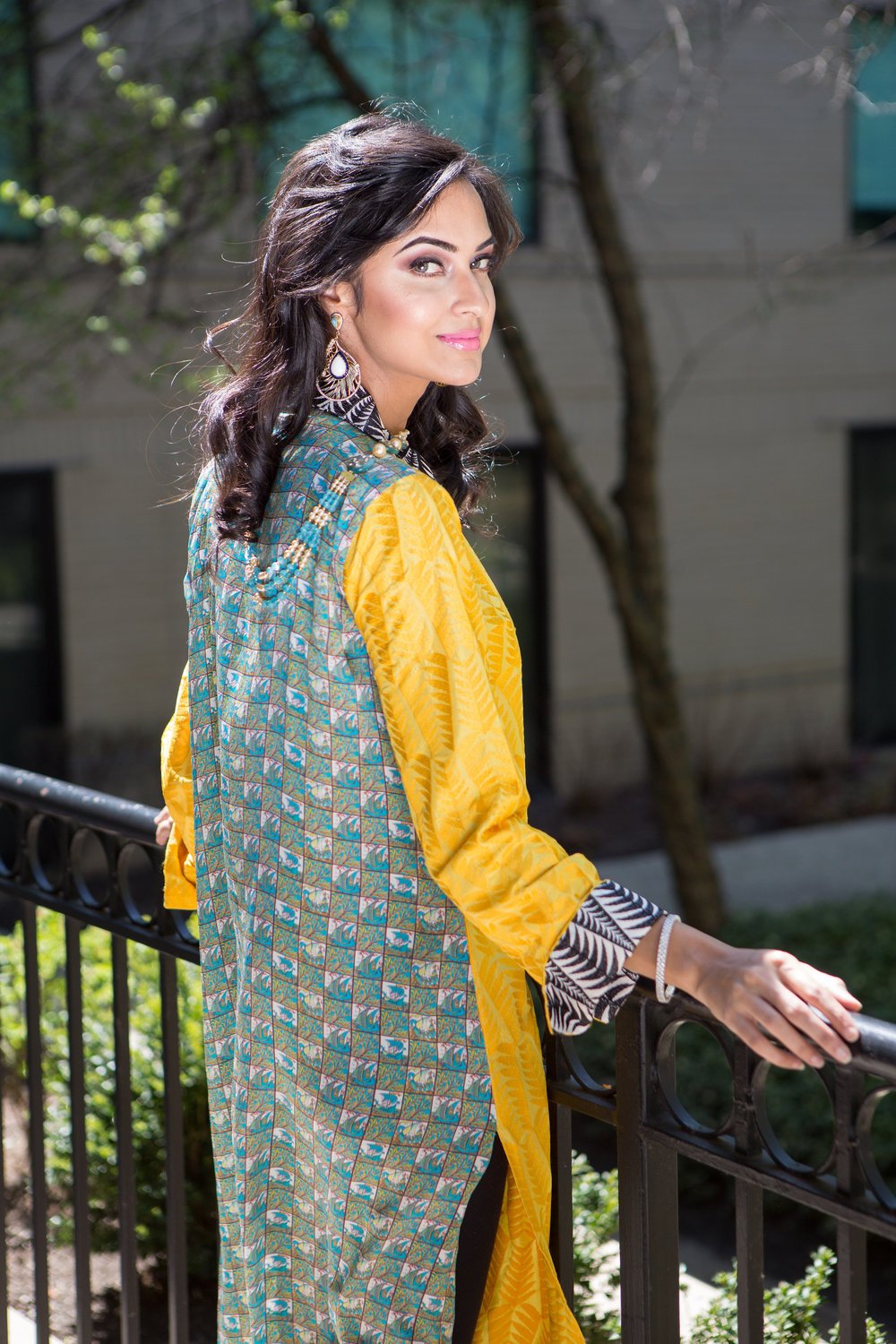 Printed lawn suits designs 2018 sale